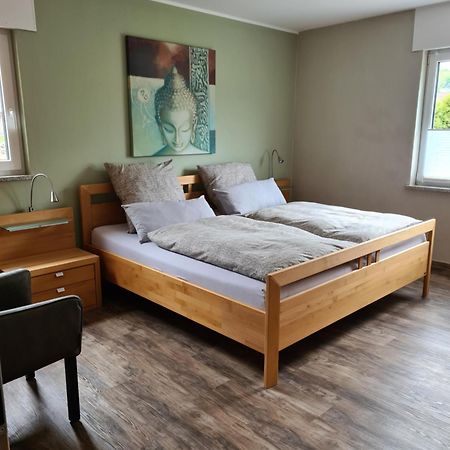 Ferienwohnung Burgblick Pelm ภายนอก รูปภาพ