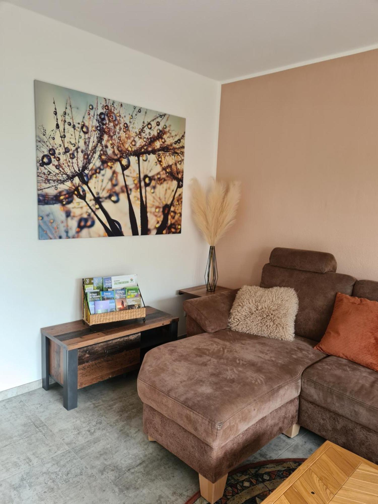 Ferienwohnung Burgblick Pelm ภายนอก รูปภาพ