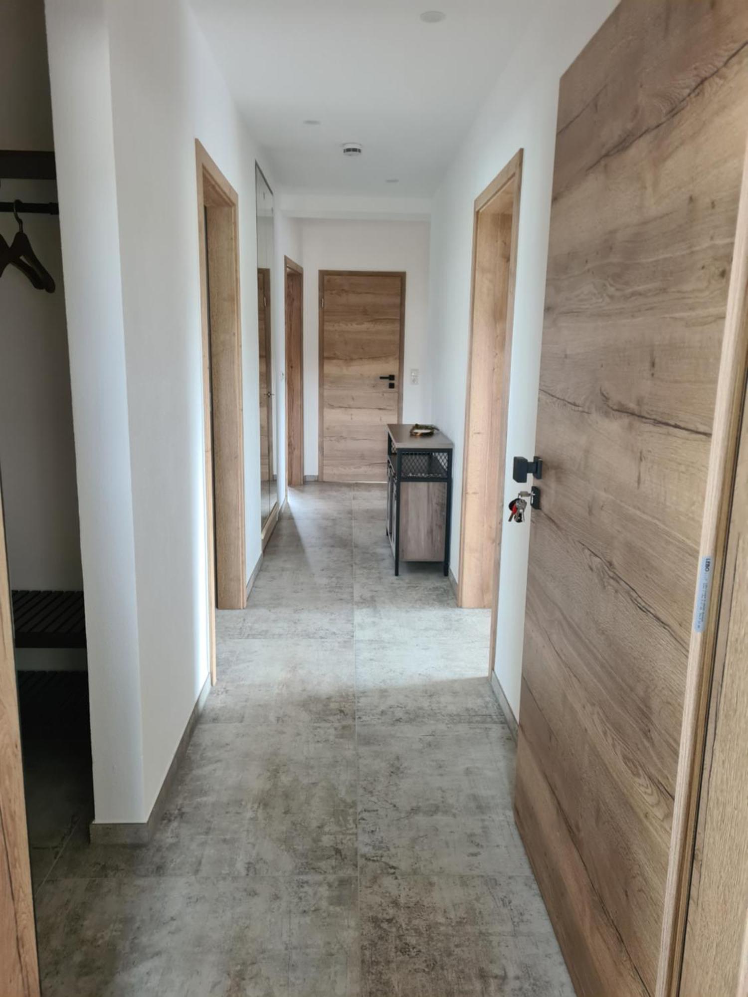 Ferienwohnung Burgblick Pelm ภายนอก รูปภาพ