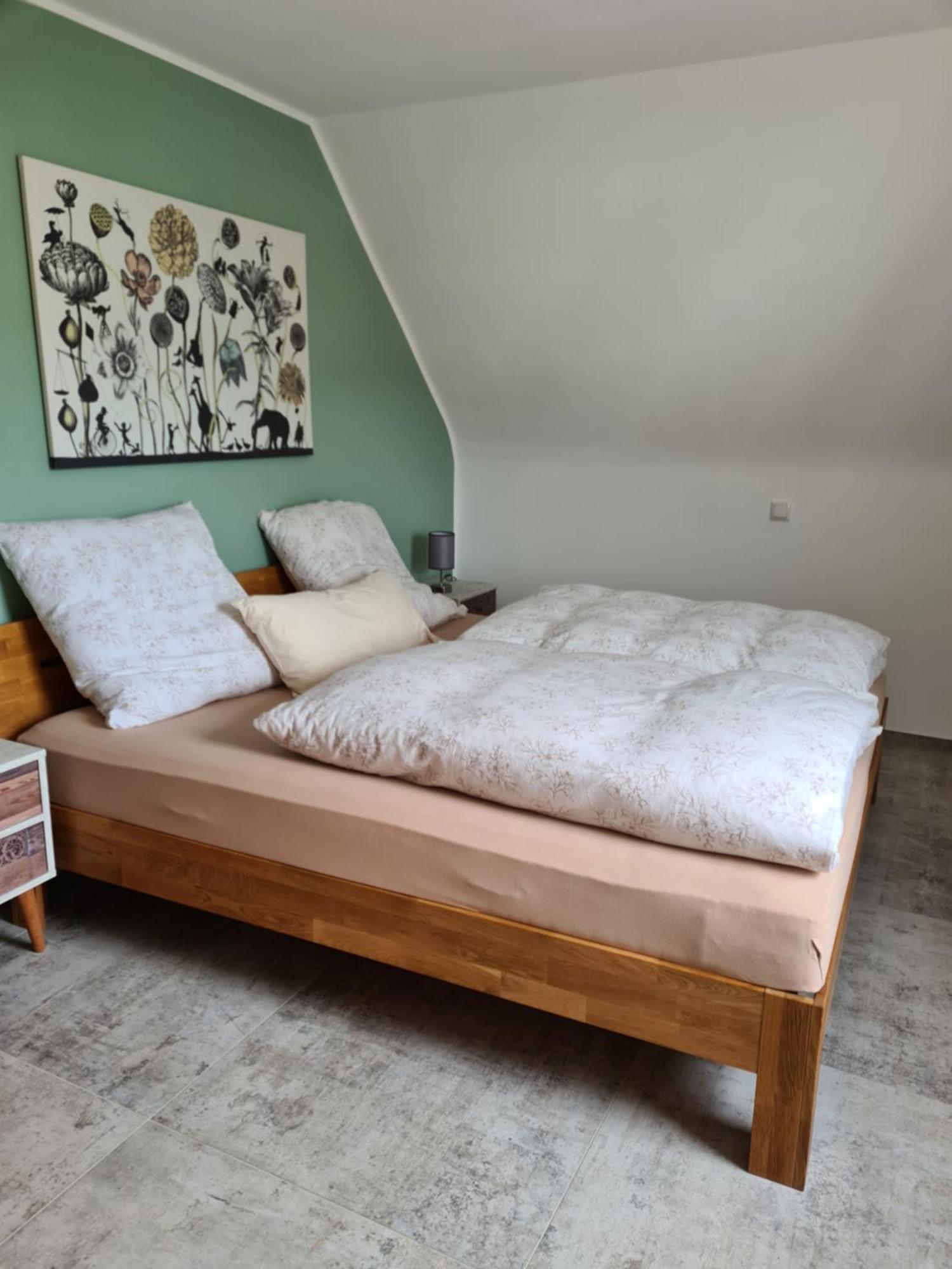 Ferienwohnung Burgblick Pelm ภายนอก รูปภาพ